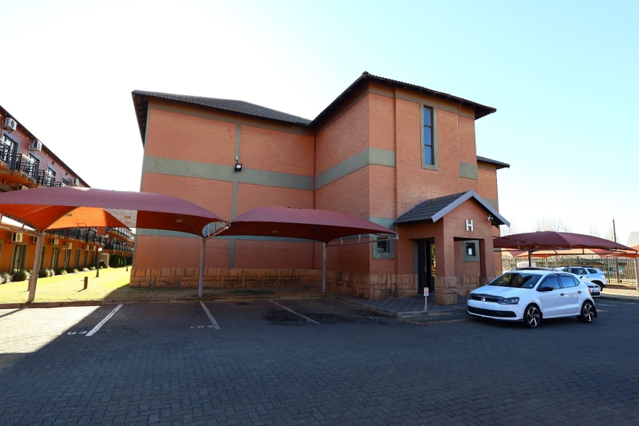 1 Bedroom Property for Sale in Vredenhof Sh Free State